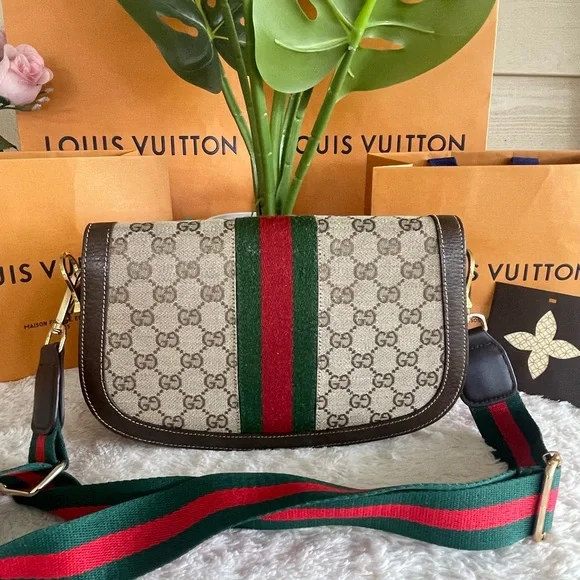 Gucci Brown cherry line crossbody bag - Picture 2 of 16